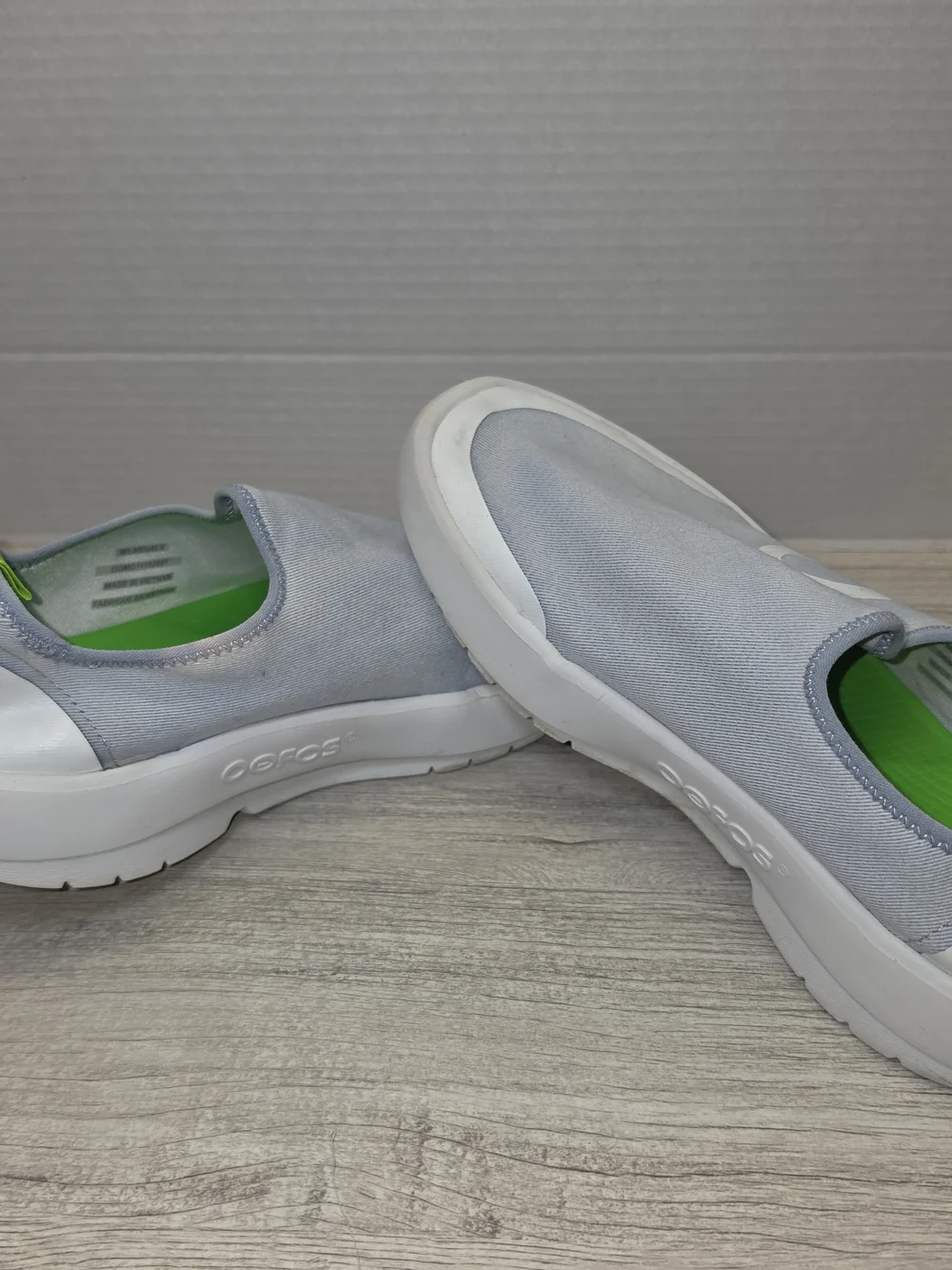 OOFOS OOmg EeZee Low Shoes Mens Size 9.5